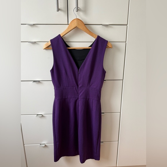 Banana Republic Purple Sheath Dress – Size 2 | Excellent Condition - Picture 4 of 4